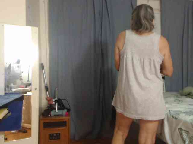 FIXMYASSTOO webcam
