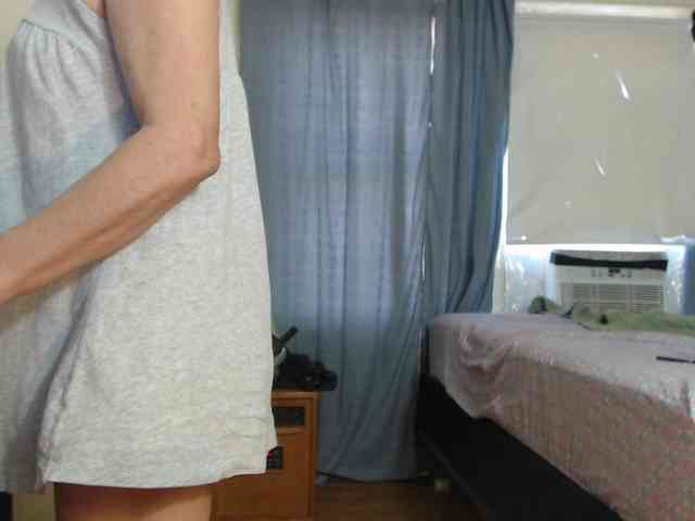 FIXMYASSTOO webcam