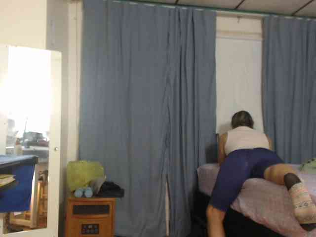 FIXMYASSTOO webcam
