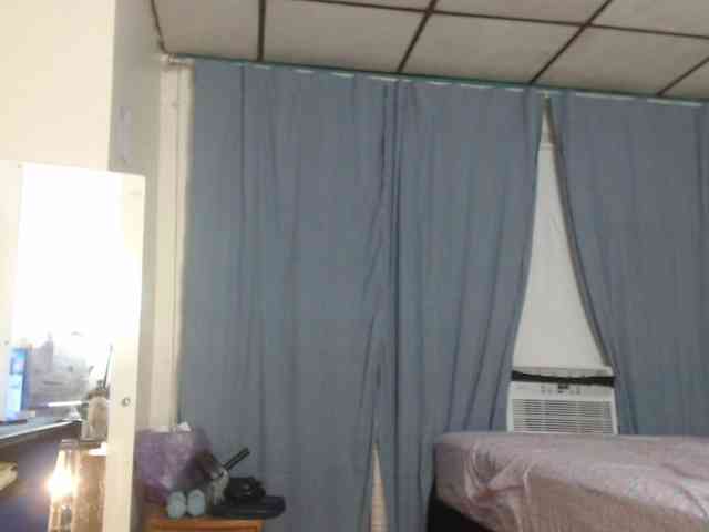 FIXMYASSTOO webcam