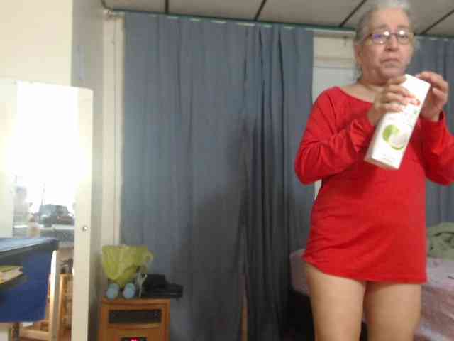 FIXMYASSTOO webcam
