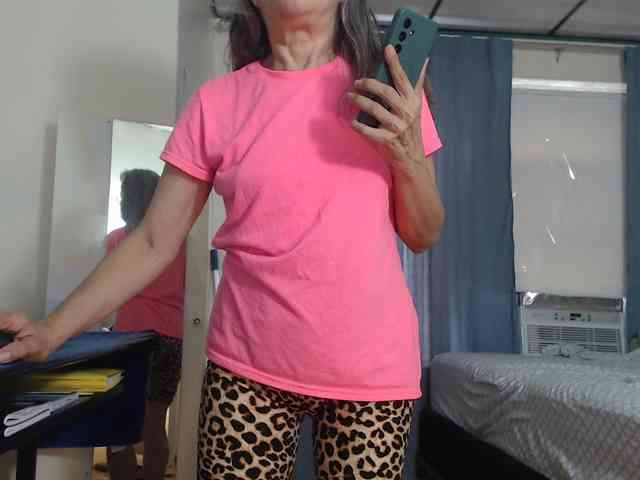 FIXMYASSTOO webcam