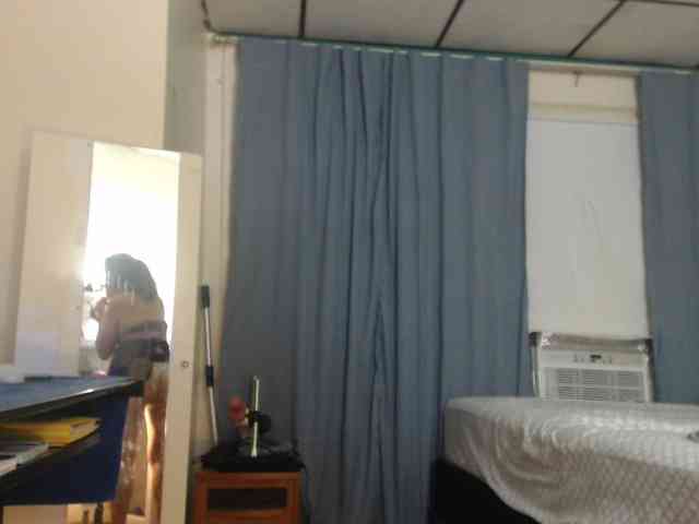 FIXMYASSTOO webcam