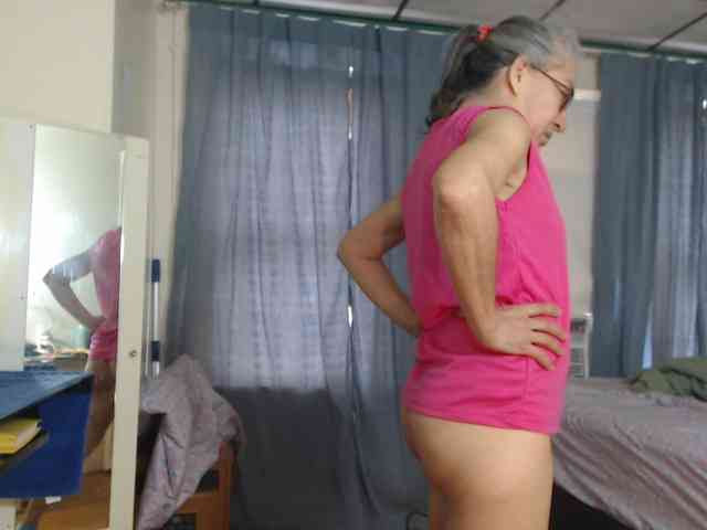 FIXMYASSTOO webcam