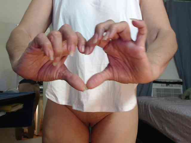 FIXMYASSTOO webcam