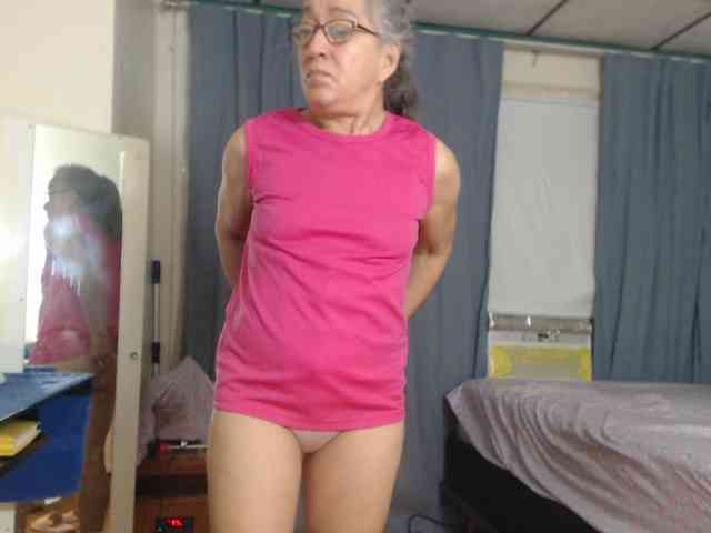 FIXMYASSTOO webcam