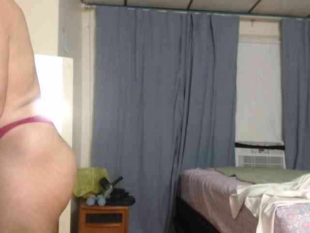 FIXMYASSTOO webcam