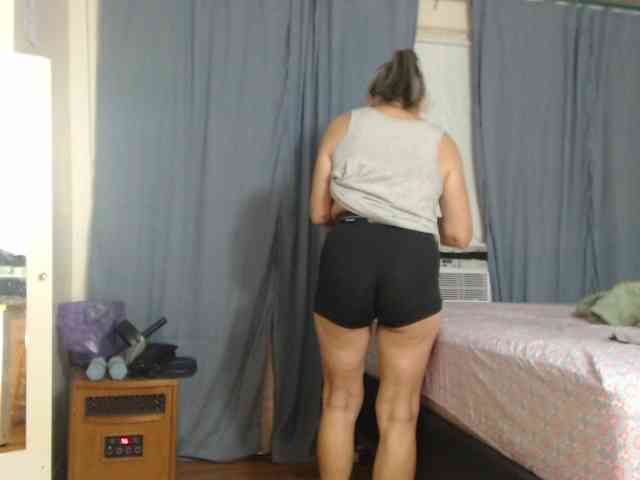 FIXMYASSTOO webcam