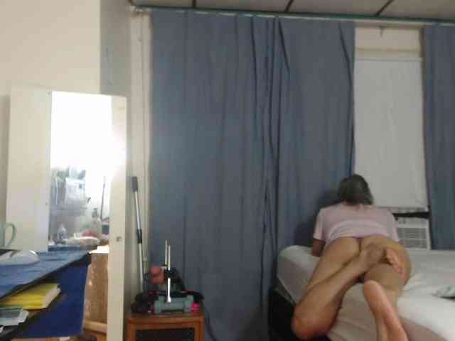 FIXMYASSTOO webcam
