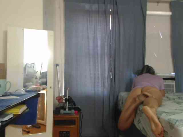 FIXMYASSTOO webcam