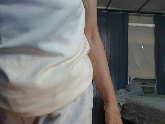FIXMYASSTOO webcam