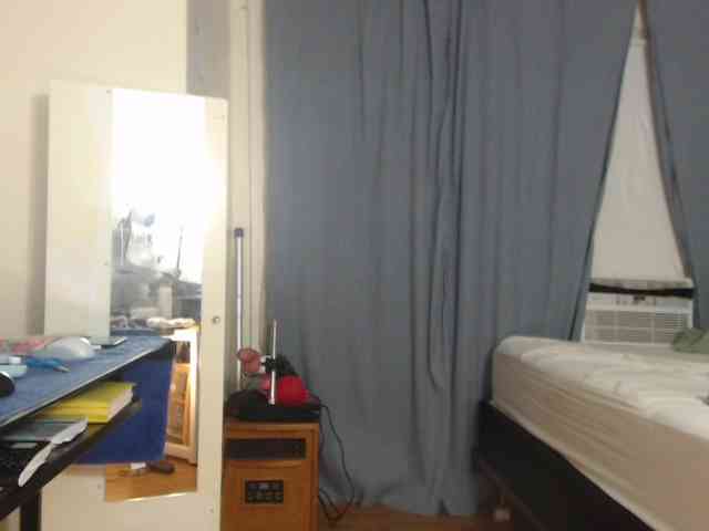 FIXMYASSTOO webcam