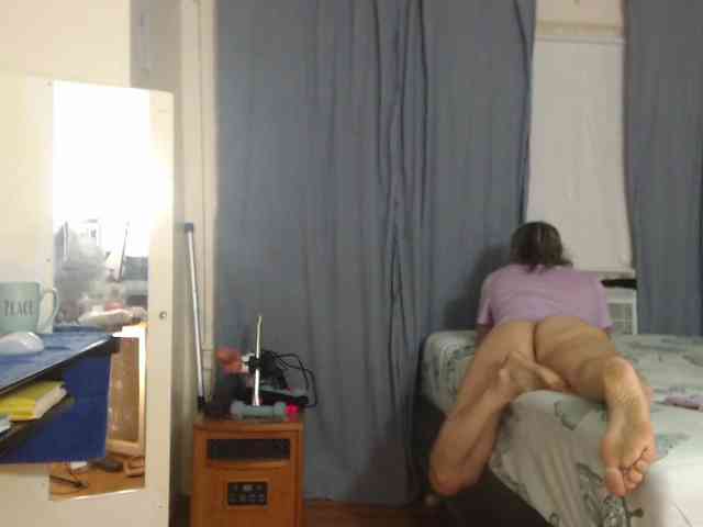 FIXMYASSTOO webcam