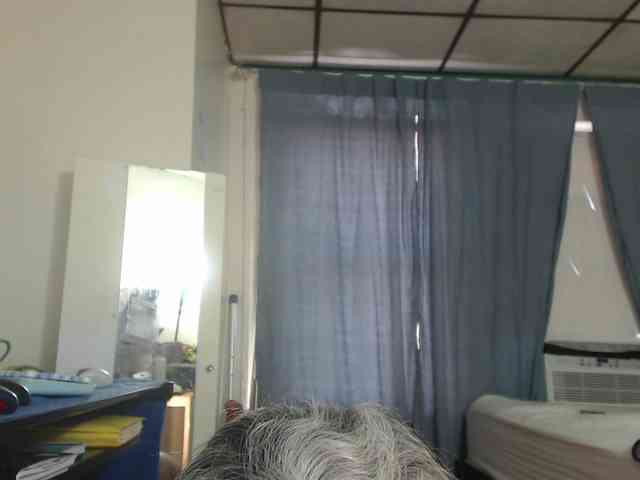 FIXMYASSTOO webcam