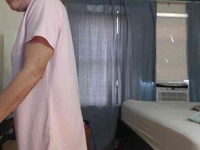 Fixmyasstoo's cam show statistics and live stream