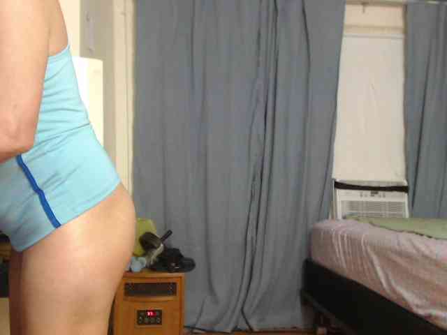 FIXMYASSTOO webcam
