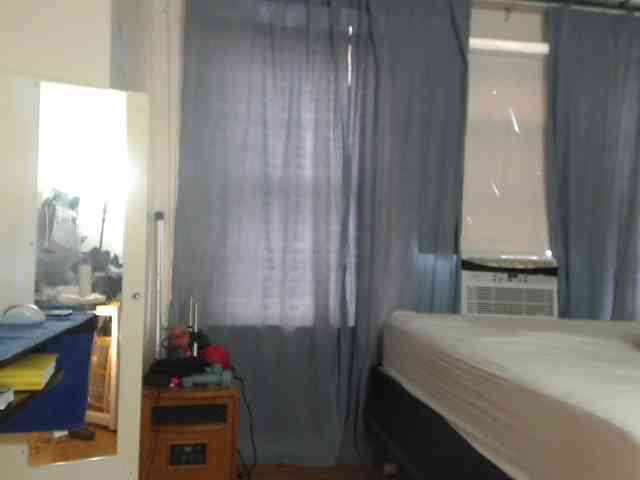 FIXMYASSTOO webcam