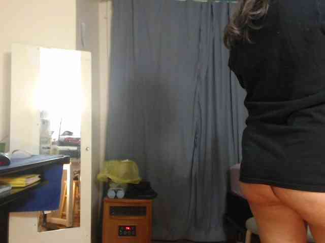 FIXMYASSTOO webcam