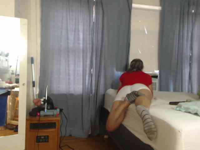 FIXMYASSTOO webcam