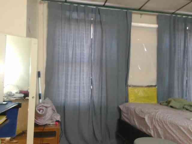 FIXMYASSTOO webcam