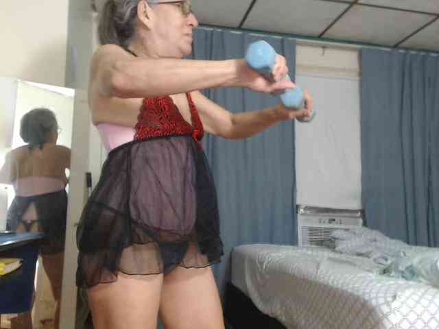 FIXMYASSTOO webcam