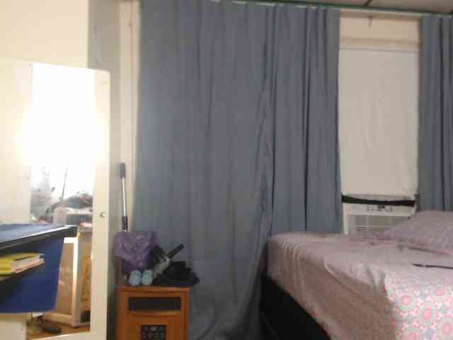 FIXMYASSTOO webcam