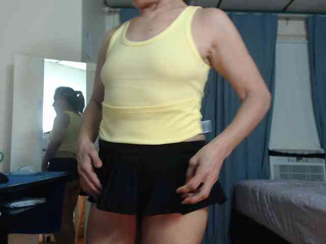 FIXMYASSTOO webcam