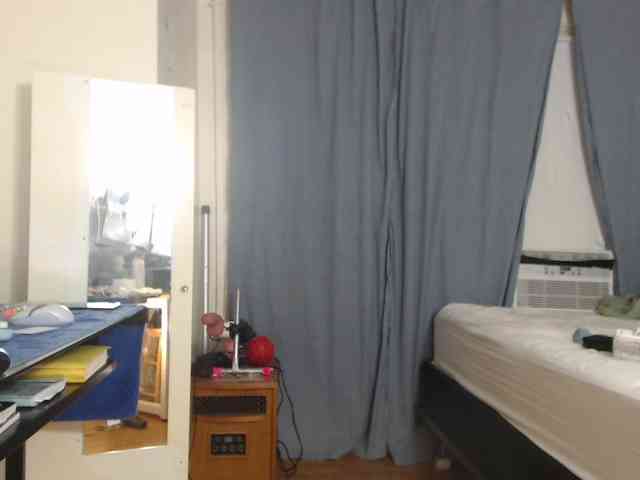 FIXMYASSTOO webcam