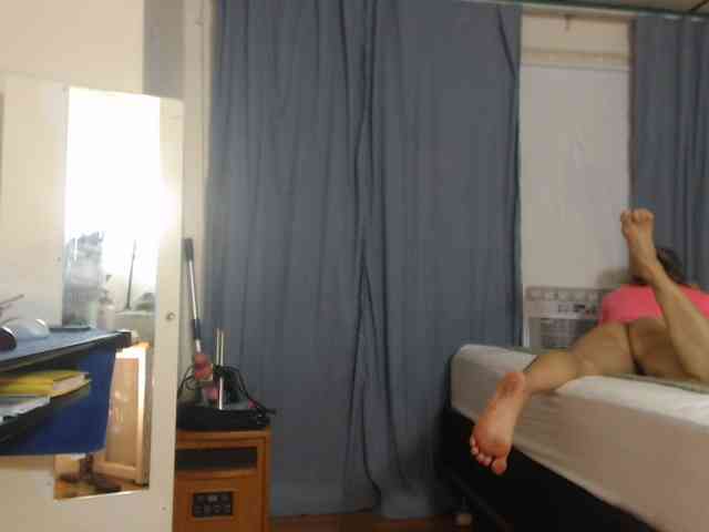 FIXMYASSTOO webcam
