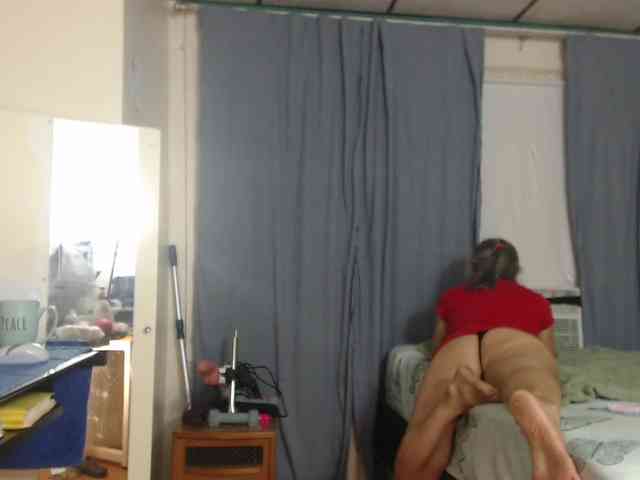 FIXMYASSTOO webcam
