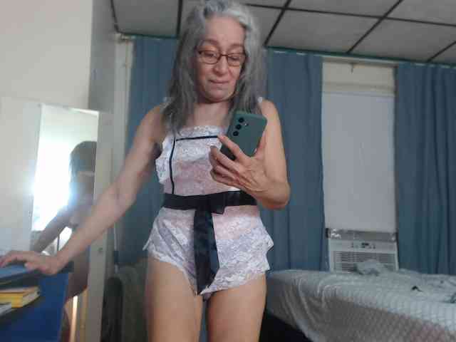 AnalTaxi Live Webcam on BongaCams
