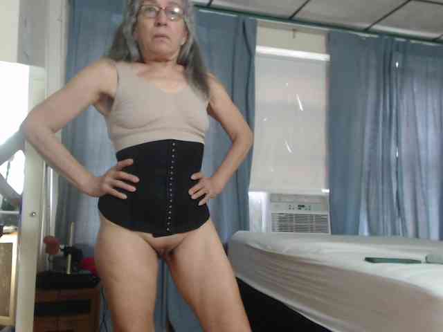 FIXMYASSTOO webcam