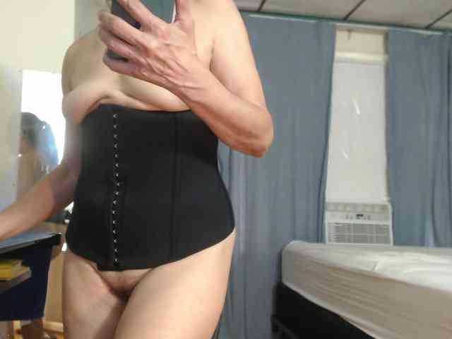 FIXMYASSTOO webcam