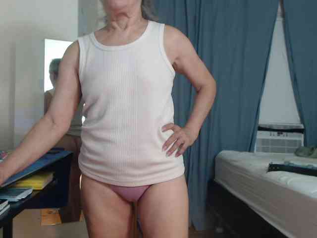 FIXMYASSTOO webcam
