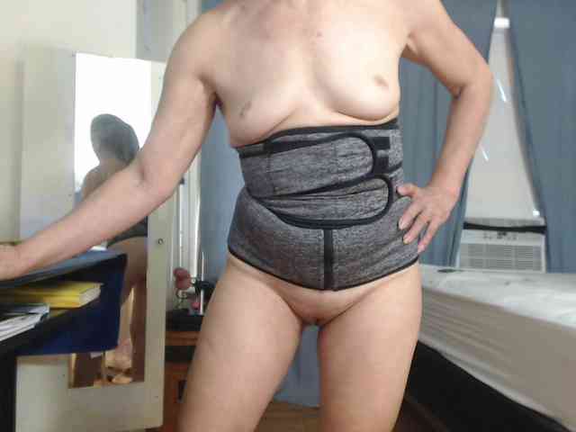 FIXMYASSTOO webcam