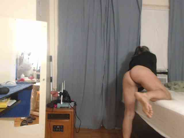 FIXMYASSTOO webcam