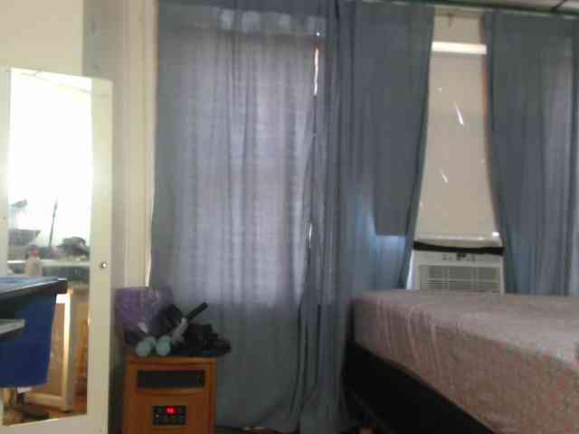 FIXMYASSTOO webcam