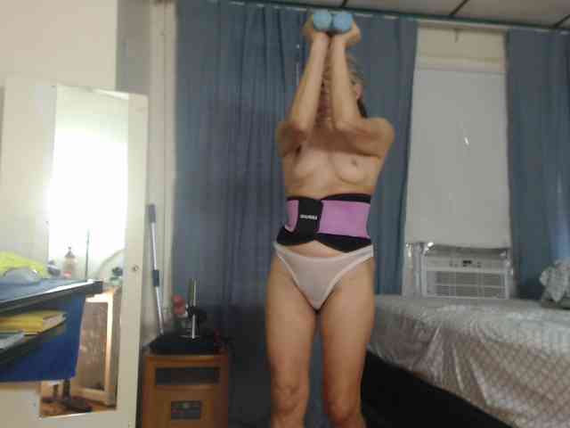 FIXMYASSTOO webcam