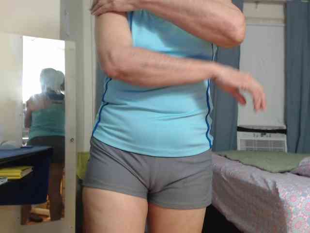 FIXMYASSTOO webcam
