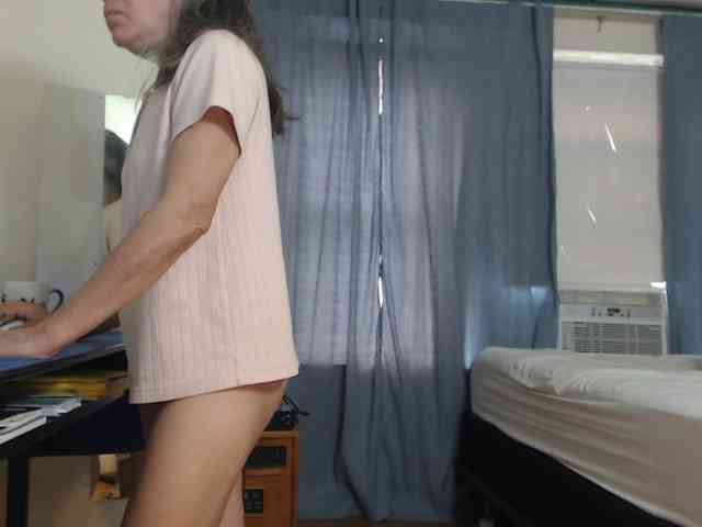 FIXMYASSTOO webcam