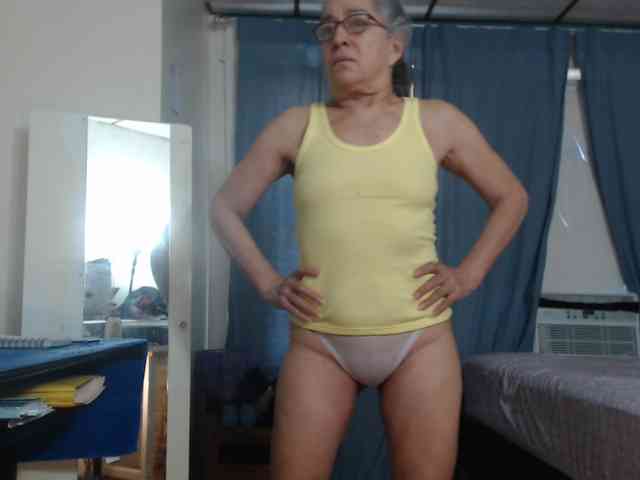 FIXMYASSTOO webcam