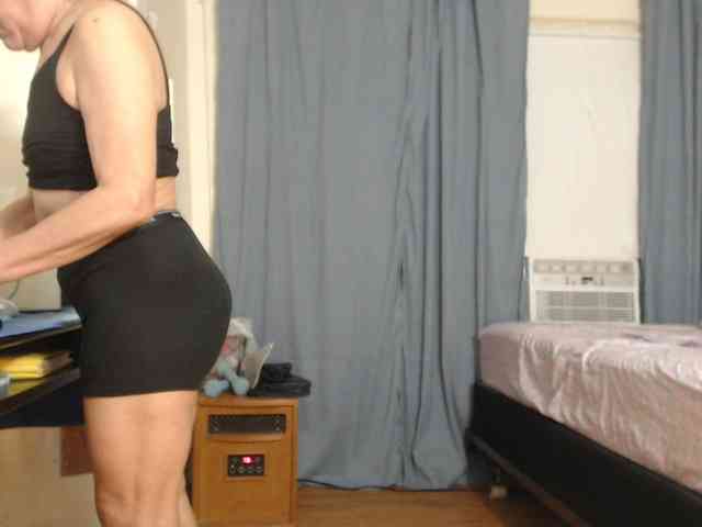 FIXMYASSTOO webcam