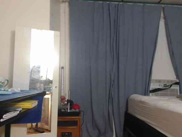 FIXMYASSTOO webcam