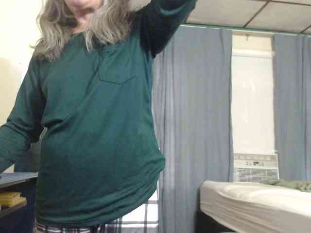 FIXMYASSTOO webcam