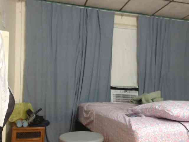 FIXMYASSTOO webcam