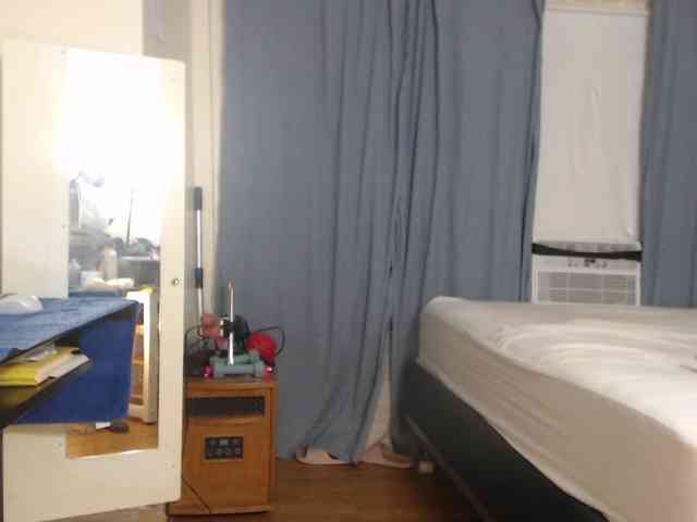 FIXMYASSTOO webcam