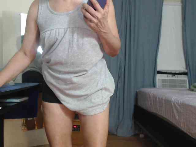 FIXMYASSTOO webcam