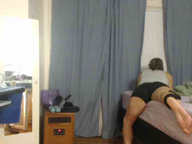FIXMYASSTOO webcam