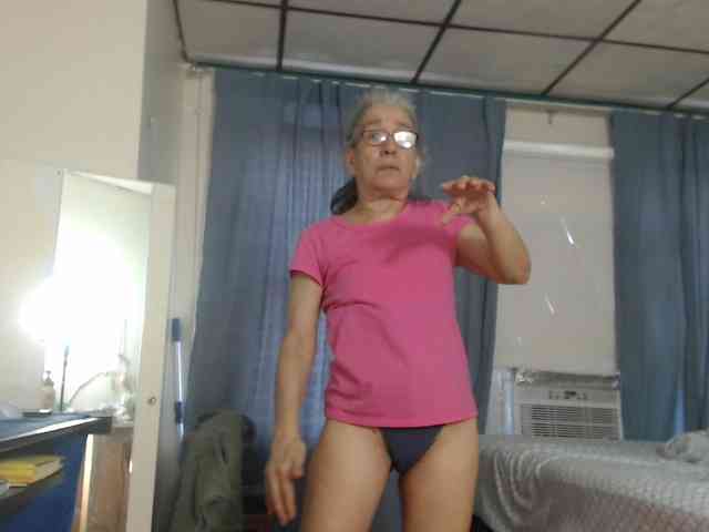 FIXMYASSTOO webcam