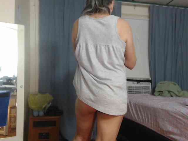FIXMYASSTOO webcam